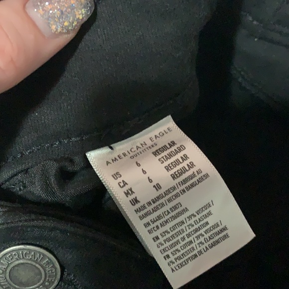 American eagle, black ripped jean regular size 6 - Picture 5 of 5